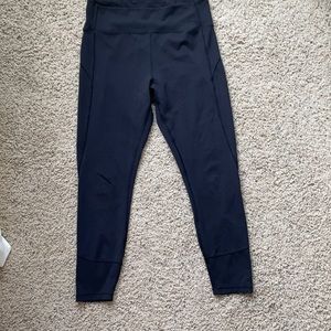 Lululemon leggings size 12 tag removed
